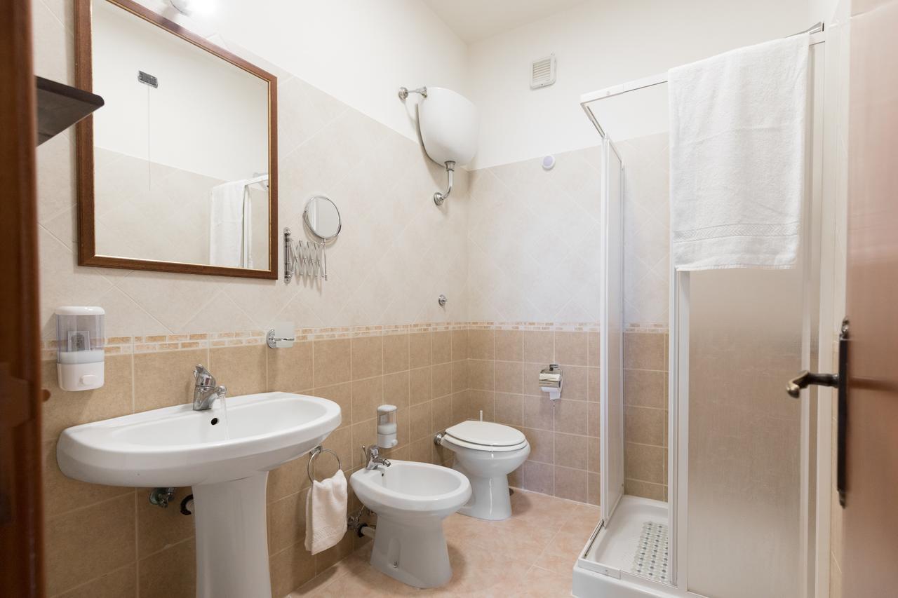 Opera Home Napoli Bagian luar foto