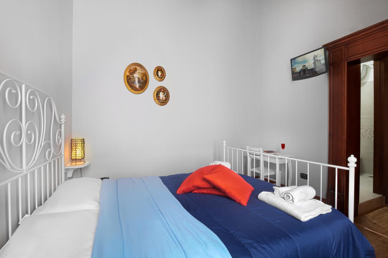 Opera Home Napoli Bagian luar foto