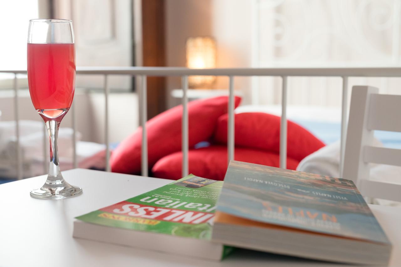 Opera Home Napoli Bagian luar foto